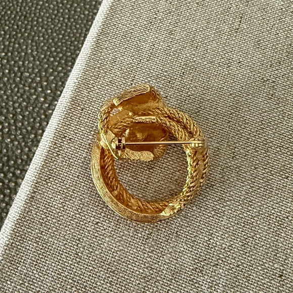 Christian Dior Brooch - Picture 5 of 8